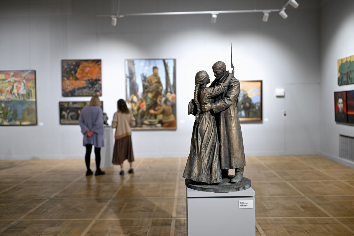 Проект  ХУДОЖНИКИ/ARTISTS  к  80-летию  Великой  Победы